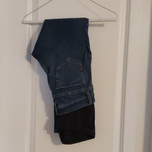 Medium Wash Maternity Skinny Jeans